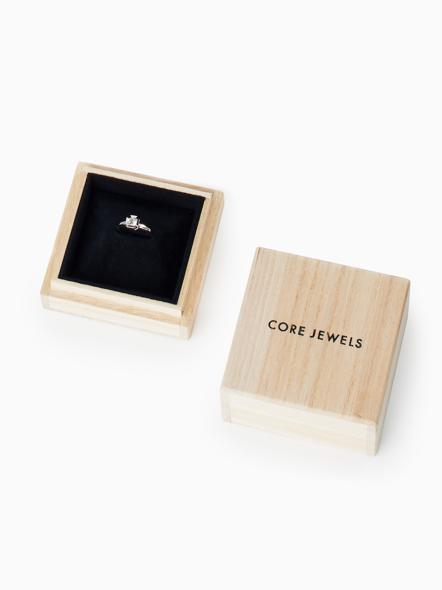 MOBIUS ADAMAS | ENGAGEMENT
