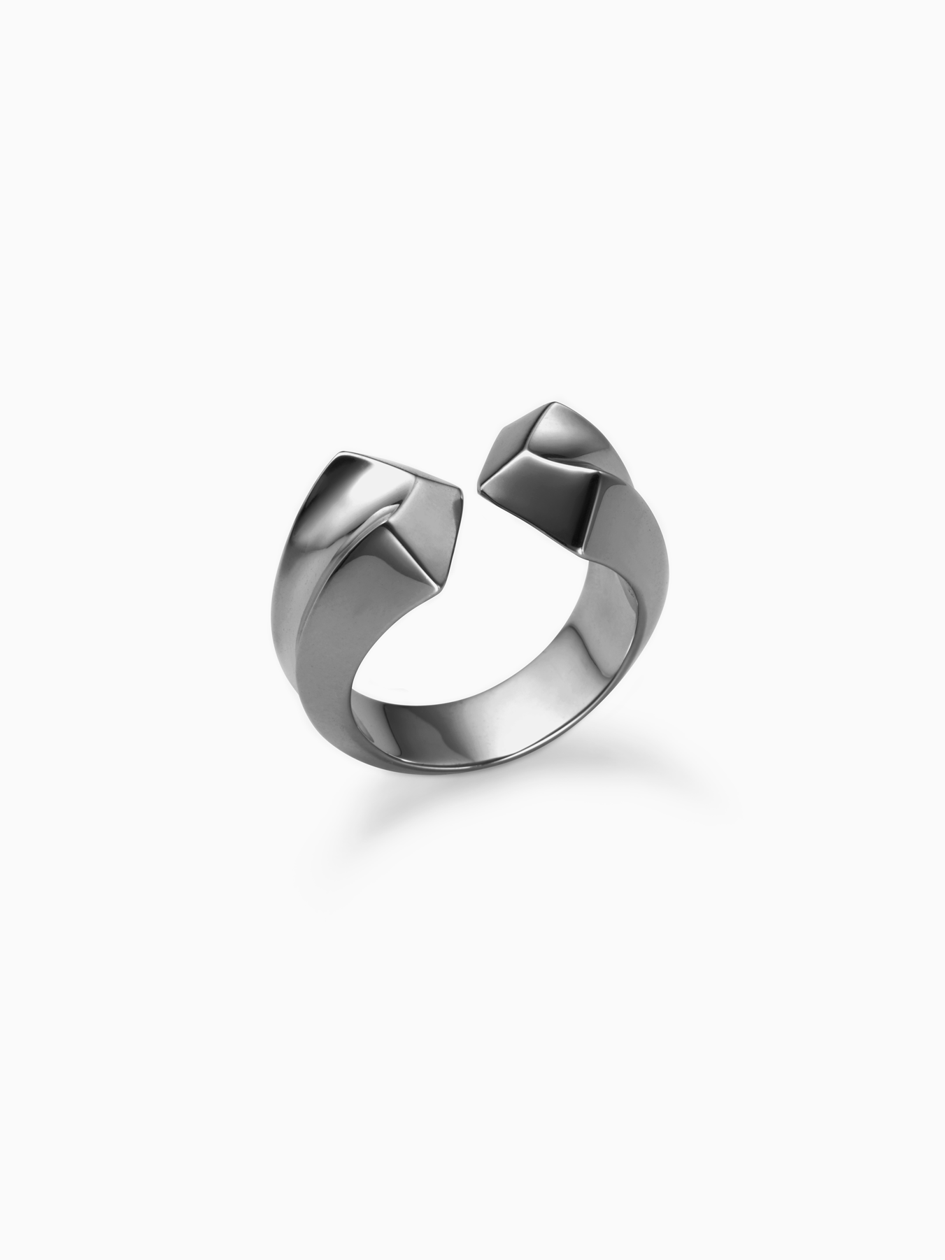 CRIOUS L | RING